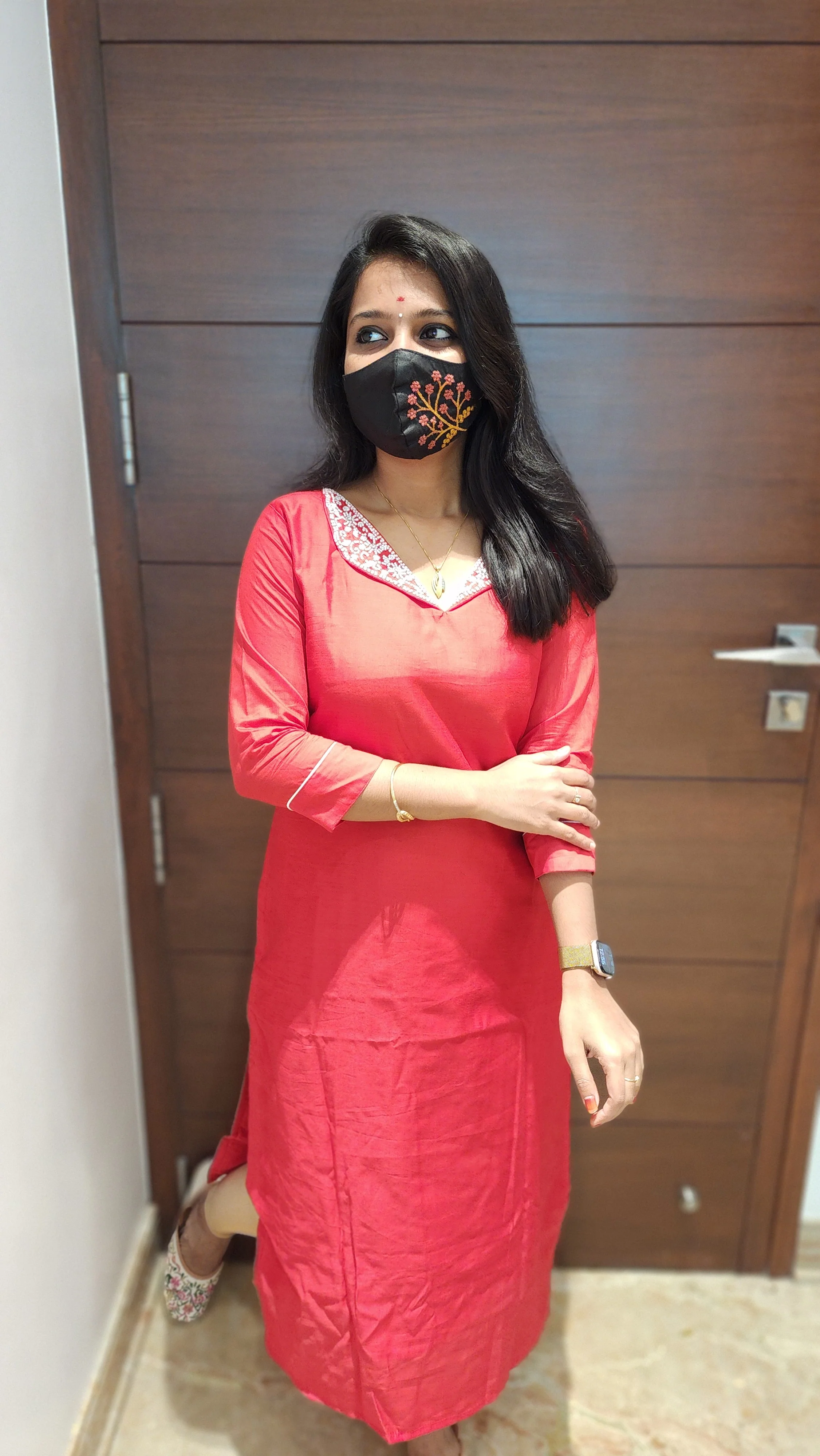 Christmas sale -Handwork Kurti (7821)c - Image 4