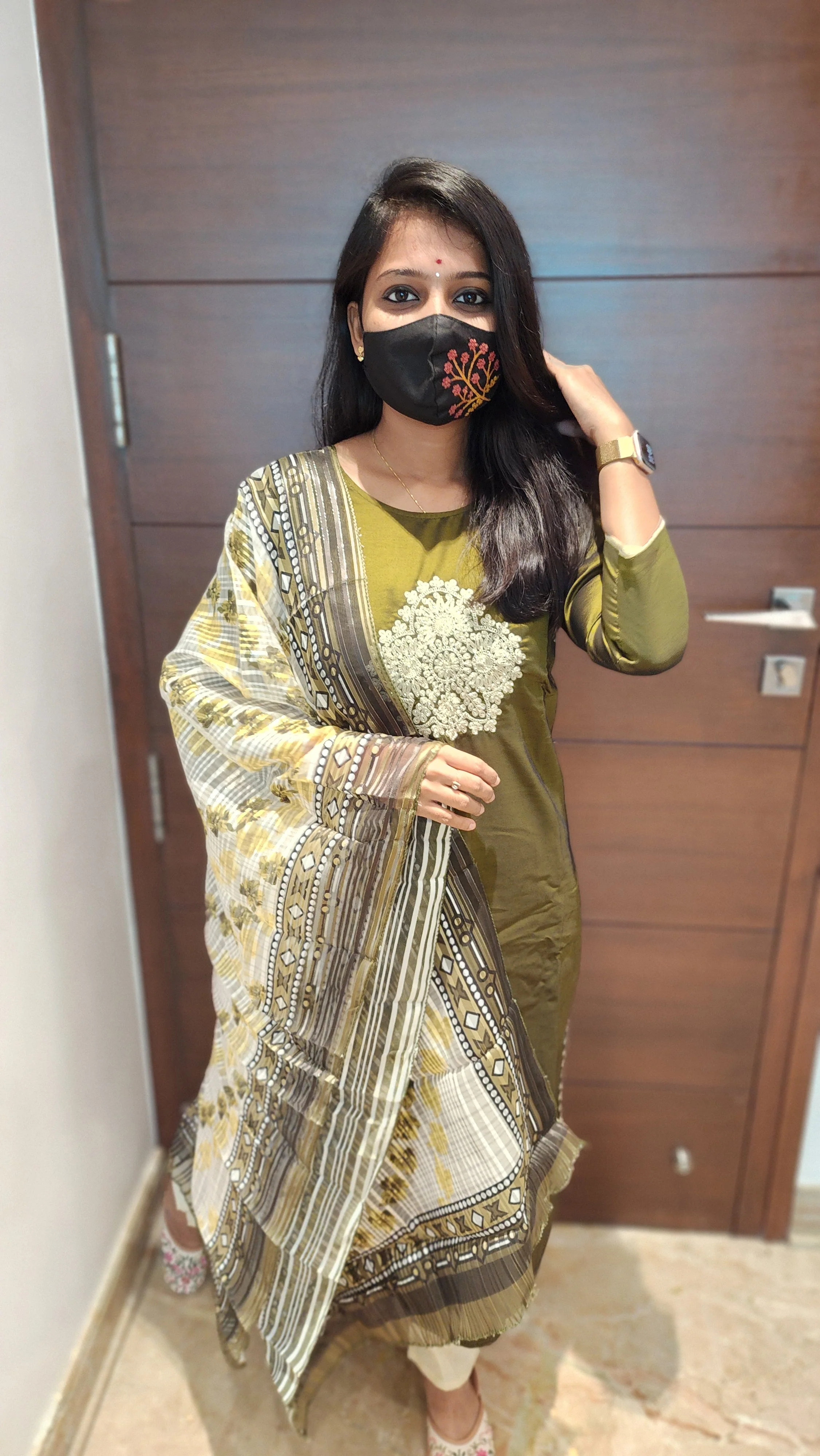 Ethnic Salwar Set (8610)c