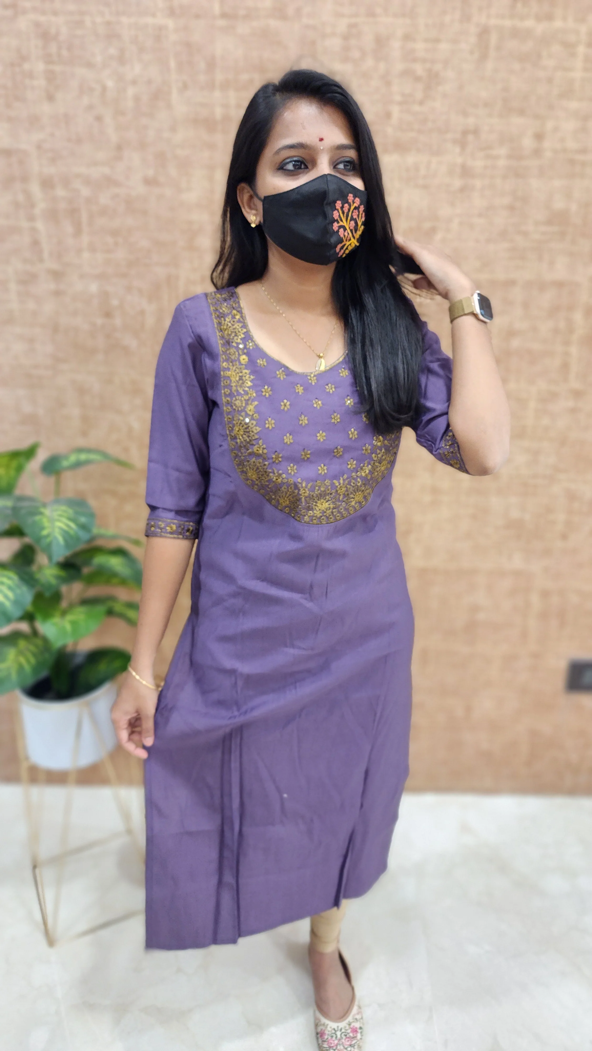 Ethnic wear  Kurti (9422) - Image 3