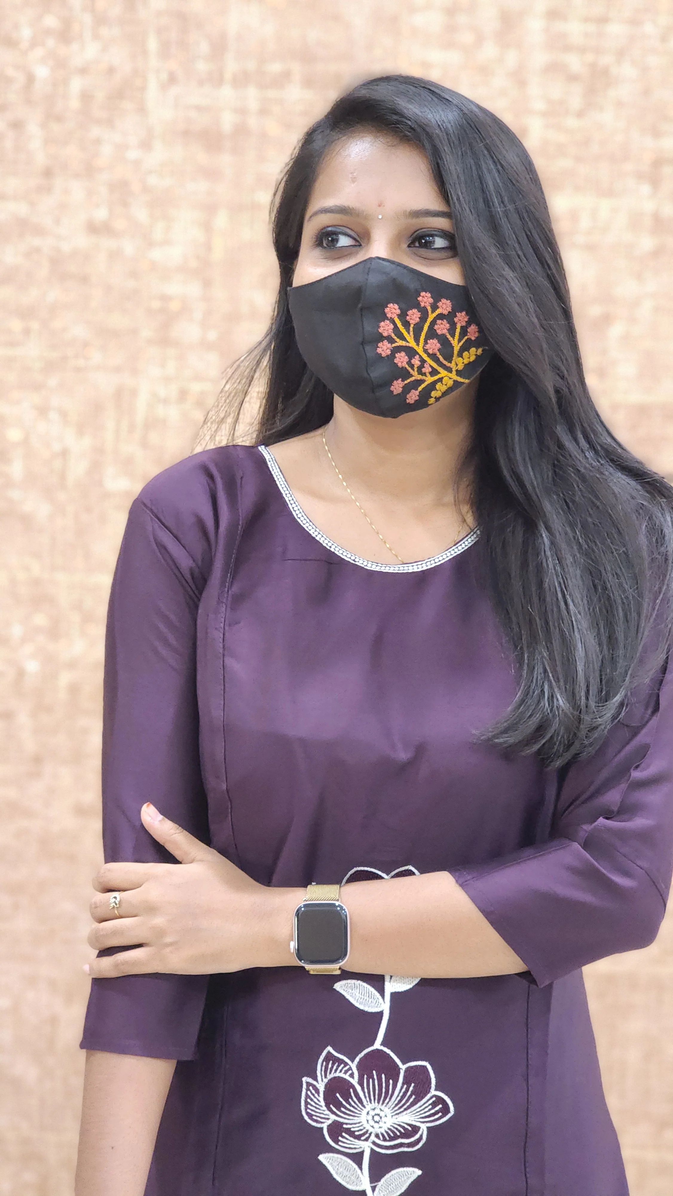 Hand embroidery kurti (9656) - Image 2