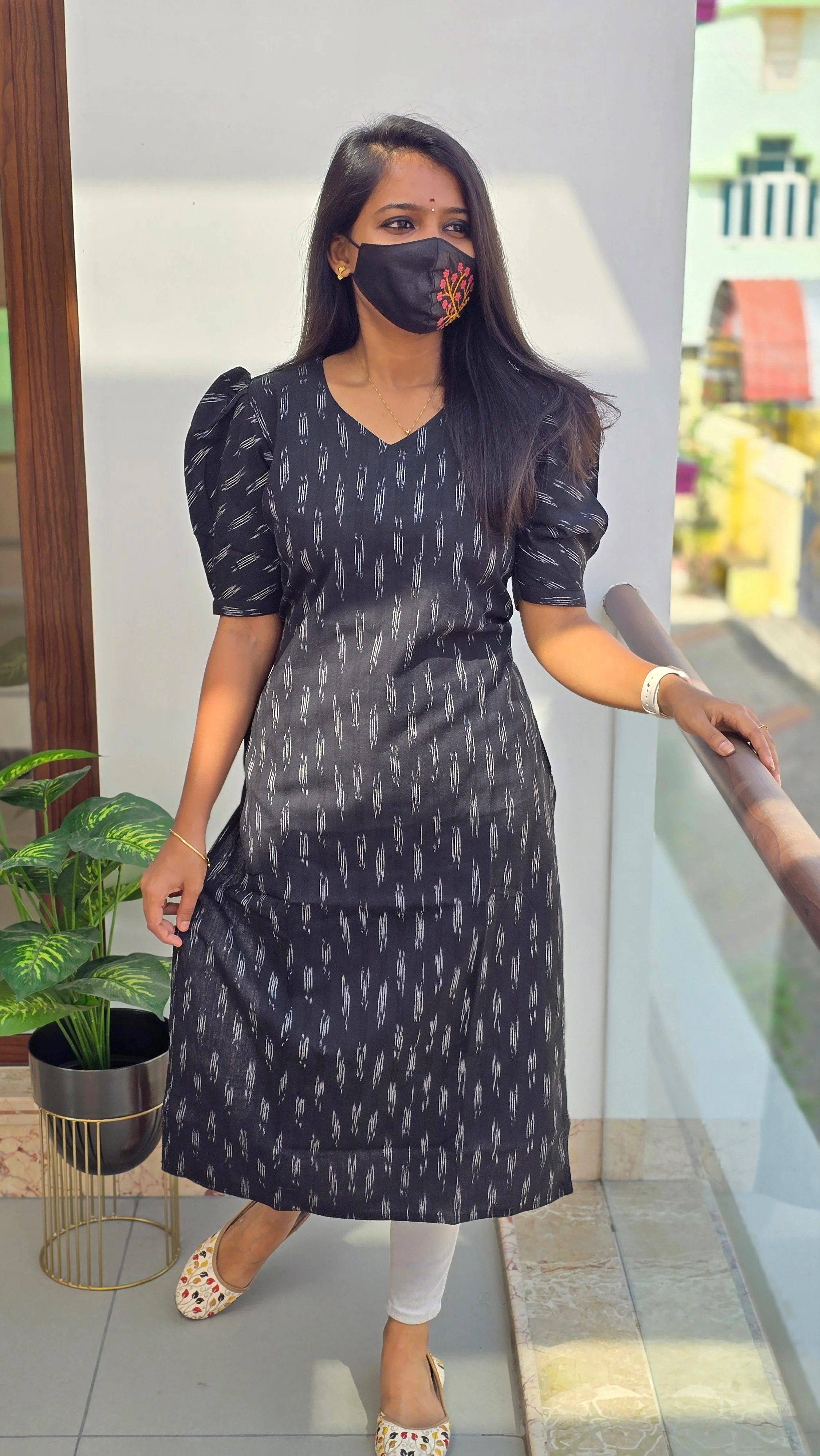 Ikkat Cotton Kurti  (3739) - Image 3
